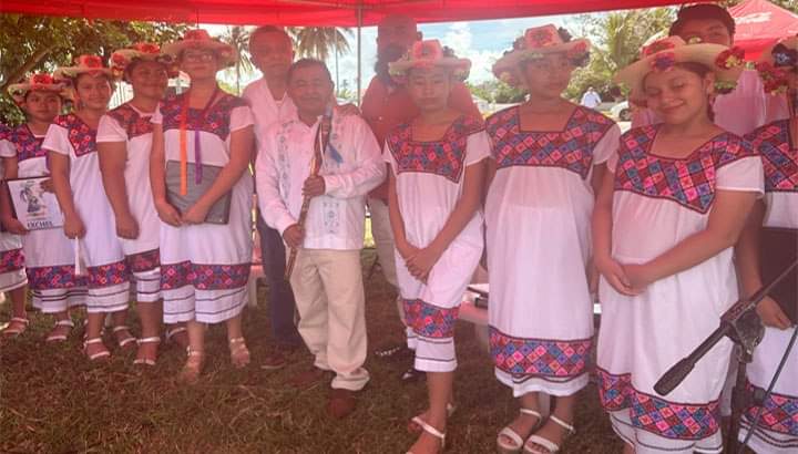Realizan ceremonia maya de consagración del Bastón de Mando en Chetumal