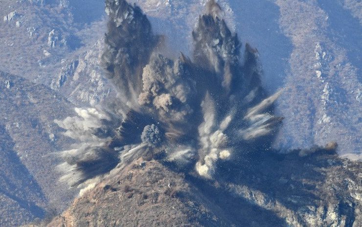 Corea empezó a destruir sus carreteras: Actualización Importante