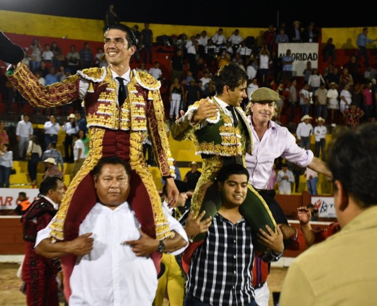 ¡Gloria en el Ruedo! Adame y ‘El Calita’ triunfan en la Plaza de toros Mérida