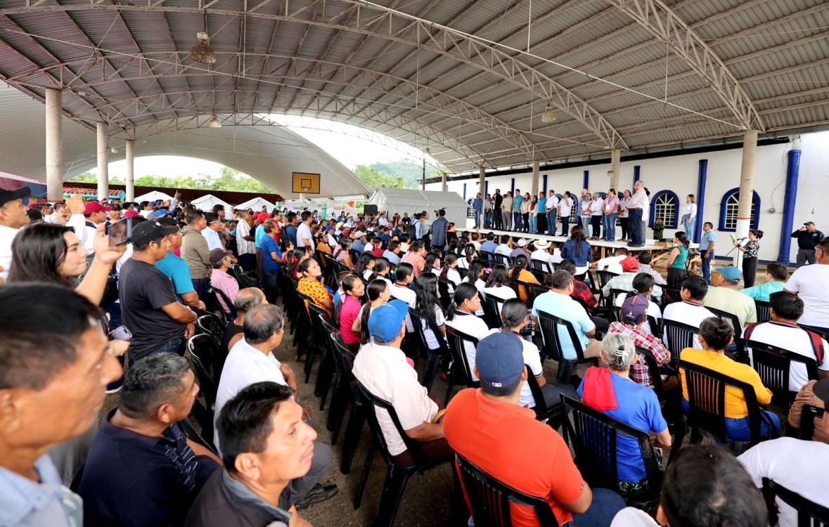 Apoyo a familias de la Sierra: "El pueblo no está solo”: 