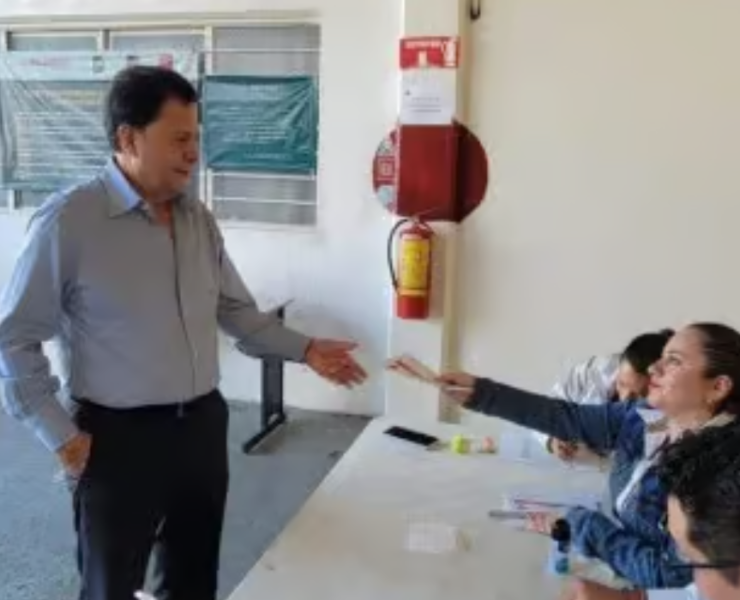 Como en tiempos del PRI. no hubo voto libre; ganó el fraude