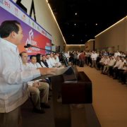 Díaz Mena inaugura la Expo Vivienda y promete miles de nuevos hogares