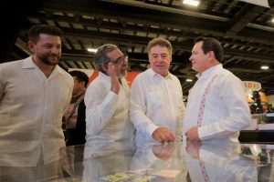 El evento, que se lleva a cabo del 5 al 8 de octubre en el Centro de Convenciones Siglo XXI, y de manera virtual del 18 de septiembre al 15 de octubre, es un reflejo del compromiso del Gobierno de Yucatán y la CANADEVI con el bienestar social.