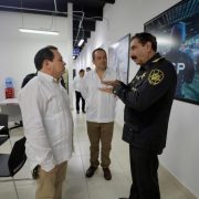 Huacho Díaz Mena fortalece la Seguridad encuentro clave con mandos en el C5i