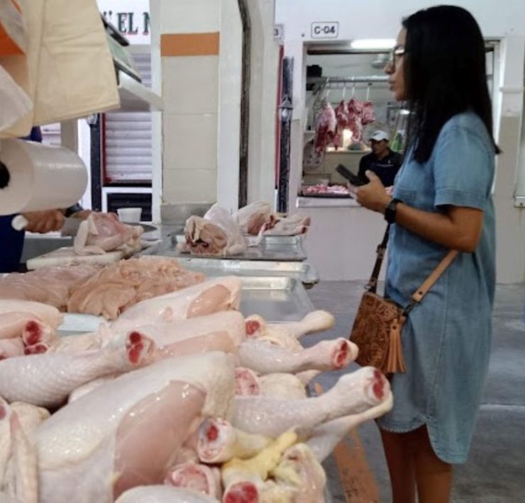 Comerciante de pollos esperan llegar al 100% en sus ventas