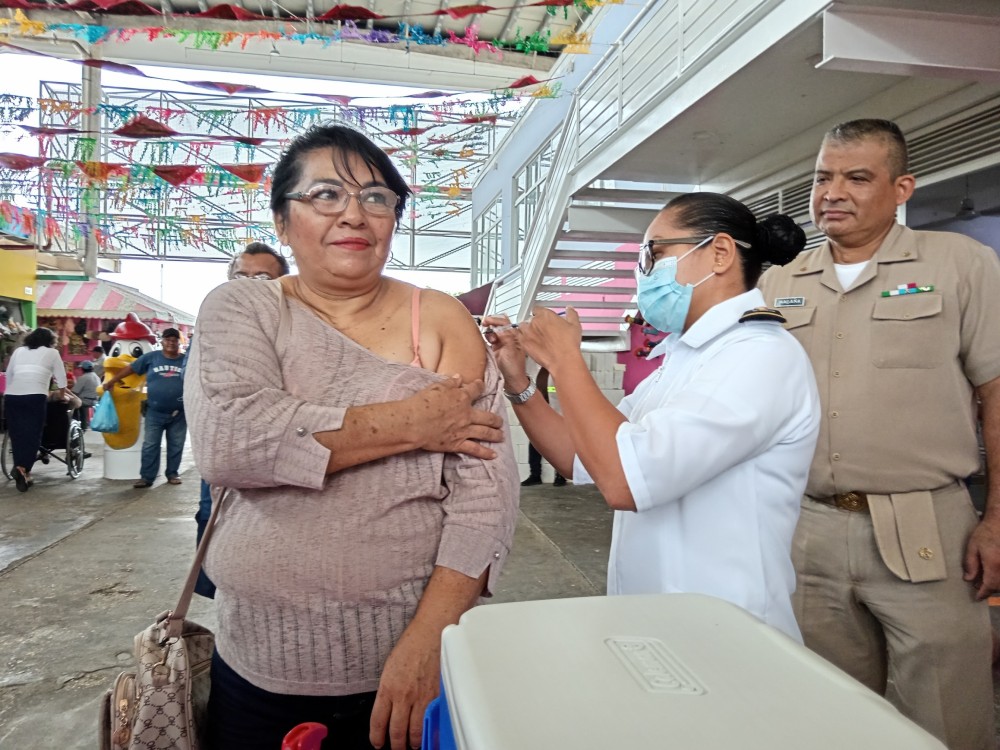 Aplicará más de 42 mil vacunas contra influenza en Carmen y Palizada