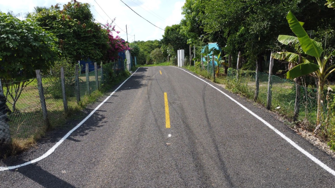 Inversiones en nuevas vialidades con pavimento asfáltico