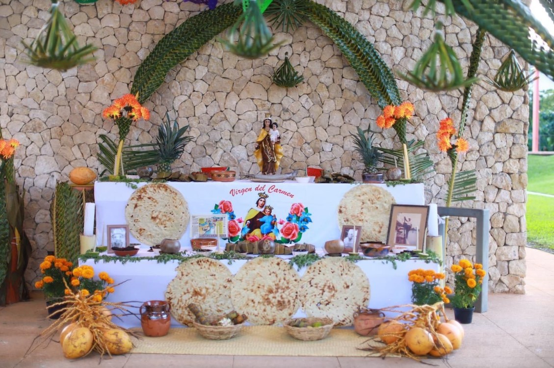 La Ruta de los Altares de Centro Un Festival con Espíritu Comunitario