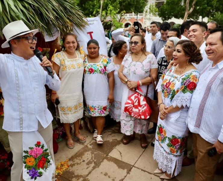 Muestra de Altares en Plaza Grande Celebración del Hanal Pixán 2024