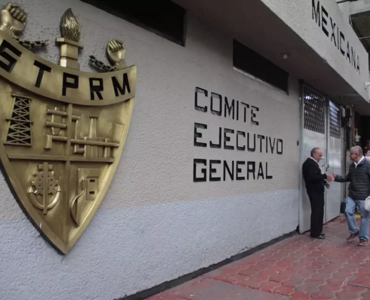 Sheinbaum garantiza libertad sindical ante exclusión de 30 mil trabajadores en elección del STPRM