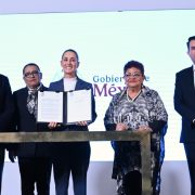 Sheinbaum ofrece disculpa pública