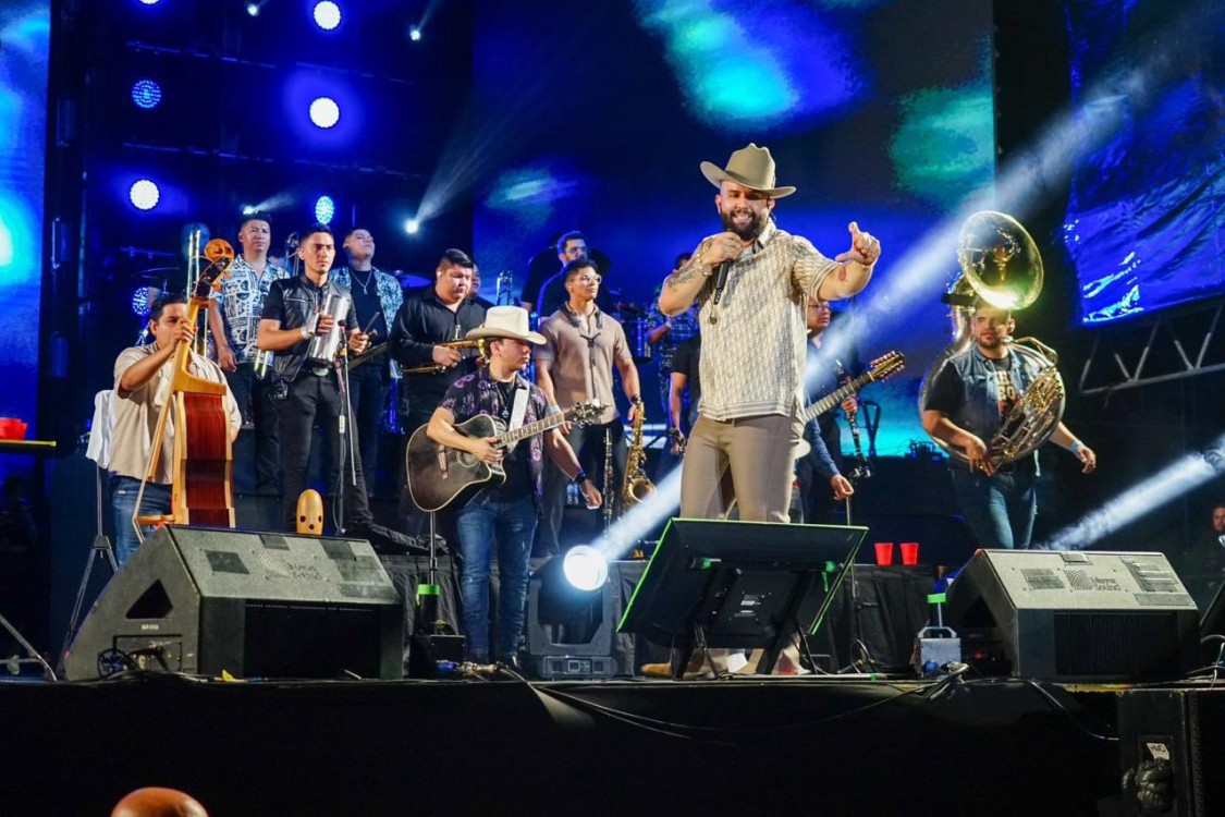 Paga solidaridad 26.6 mdp por show de Carin León