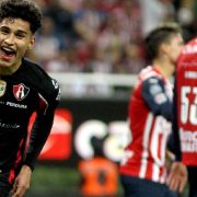 Atlas eliminó a Chivas en Play In con un penal al 90+12
