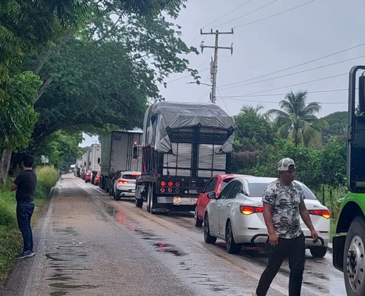 Lento el trabajo de reencarpetado asfáltico en Atasta