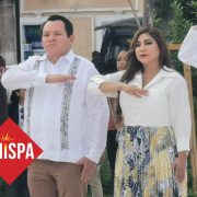 El Gobernador Joaquín Díaz Mena lidera el desfile cívico-deportivo por el 114º Aniversario de la Revolución Mexicana