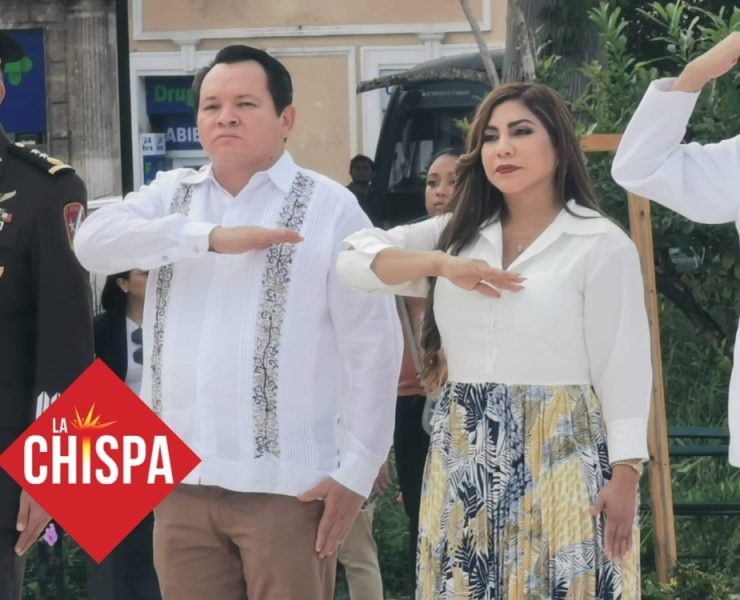 El Gobernador Joaquín Díaz Mena lidera el desfile cívico-deportivo por el 114º Aniversario de la Revolución Mexicana