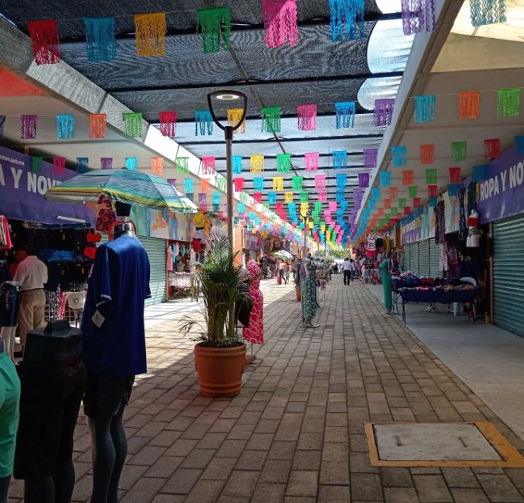 Locatarios del mercado del Chechén esperan ventas hasta de un 80% para diciembre