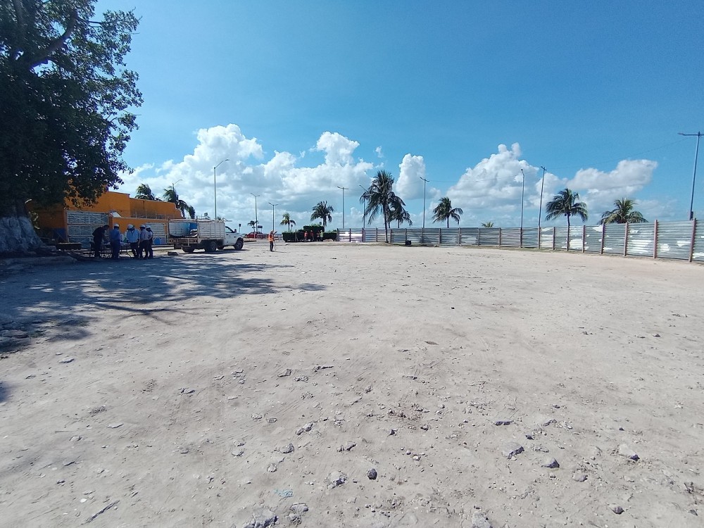 Inicia construcción del mercado de Artesanías