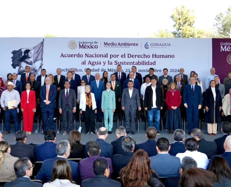 Javier May participó en firma del Acuerdo Nacional por el Derecho Humano al Agua