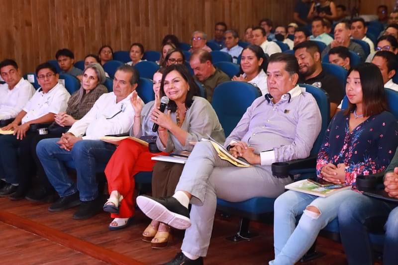 La alcaldesa Yolanda Osuna Huerta agradeció