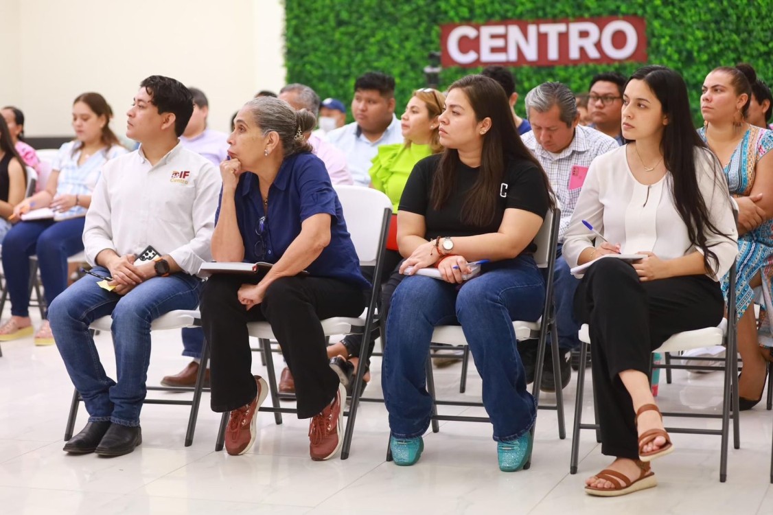 Objetivos de la Capacitación: Un Gobierno Más Eficiente y Transparente