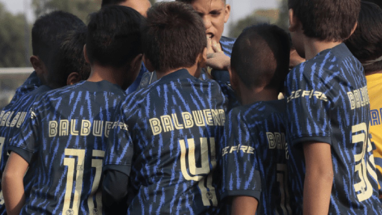 ¿Buscas la academia ideal para que tu hijo brille en el fútbol?Descubre las mejores academias de fútbol en Mérida y da el primer paso hacia el éxito deportivo.