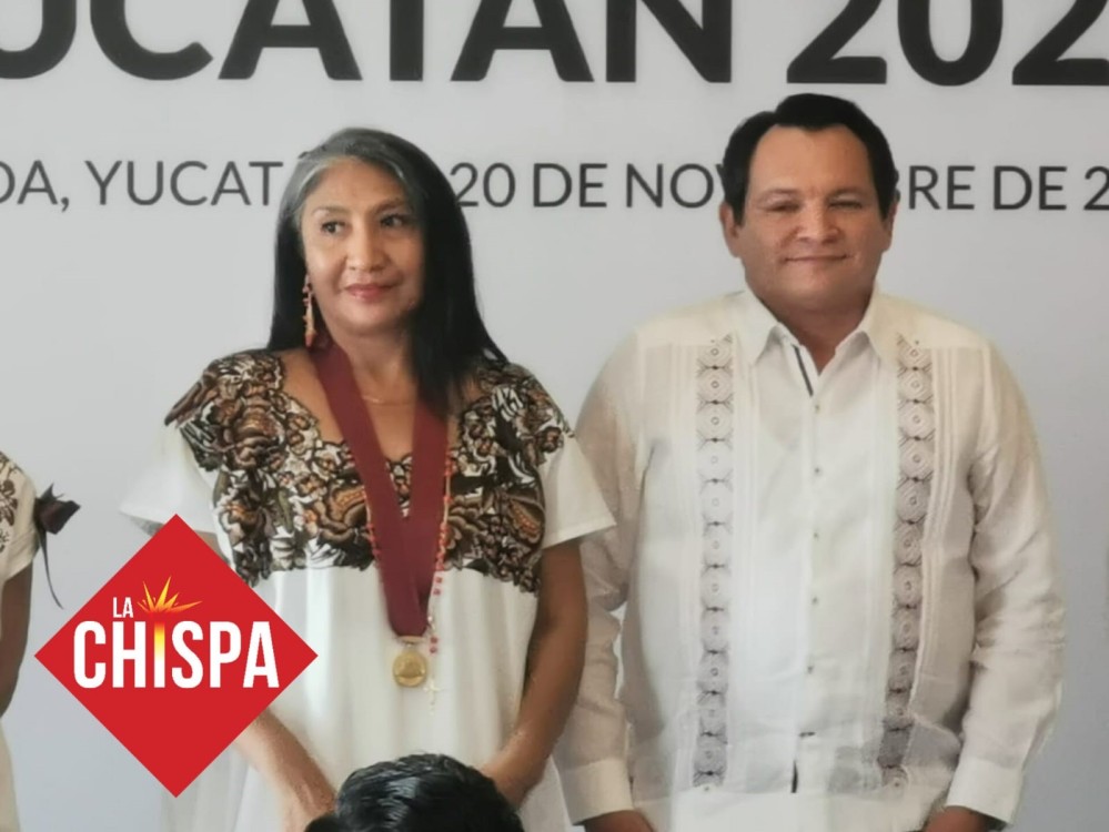 Socorro Loeza Flores fue reconocida con la Medalla Yucatán 2024
