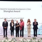Clara Brugada recibe el Premio Global de Shanghái por su liderazgo en sostenibilidad urbana
