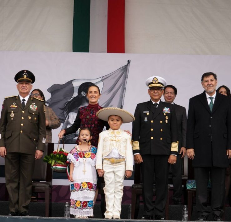 Sheinbaum destaca el papel de los mexicanos en el mundo y el legado revolucionario en un evento lleno de simbolismo