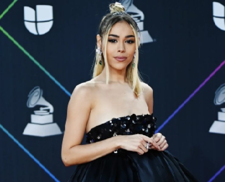 ¡Impactante disfraz de Danna Paola deslumbra en el Día de Muertos!