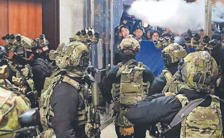 Corea del Sur declara Ley Marcial: el inicio del caos