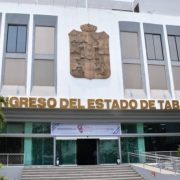 Crónica Legislativa Hoy lunes se acabará el silencio.