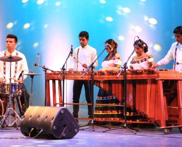 Ensamble de Marimbas “Manglares de Centla” Deslumbra en el Festival Ceiba