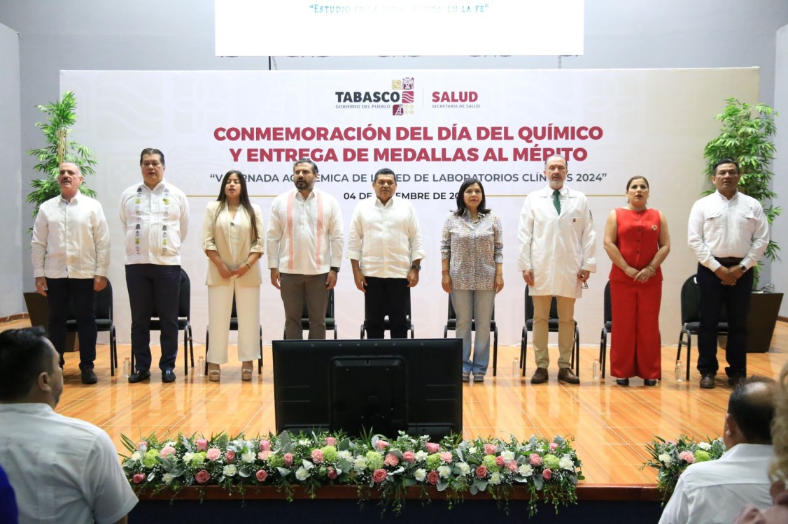 Javier May destaca labor de químicos en Tabasco: Reconocimientos