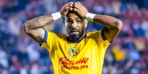 El delantero uruguayo, Rodrigo ``búfalo´´ Aguirre, se perderá la final de ida ante Monterrey, luego por su expulsión por doble amarilla.