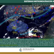 Frente frío y canal de baja presión generan lluvias intensas y clima extremo en varias regiones de México