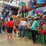 Algunos comercios en riesgo de perder sus patrimonios