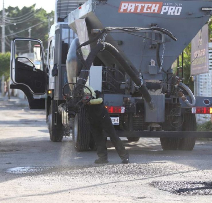 La máquina para bachear Mérida mejorará la movilidad en la ciudad