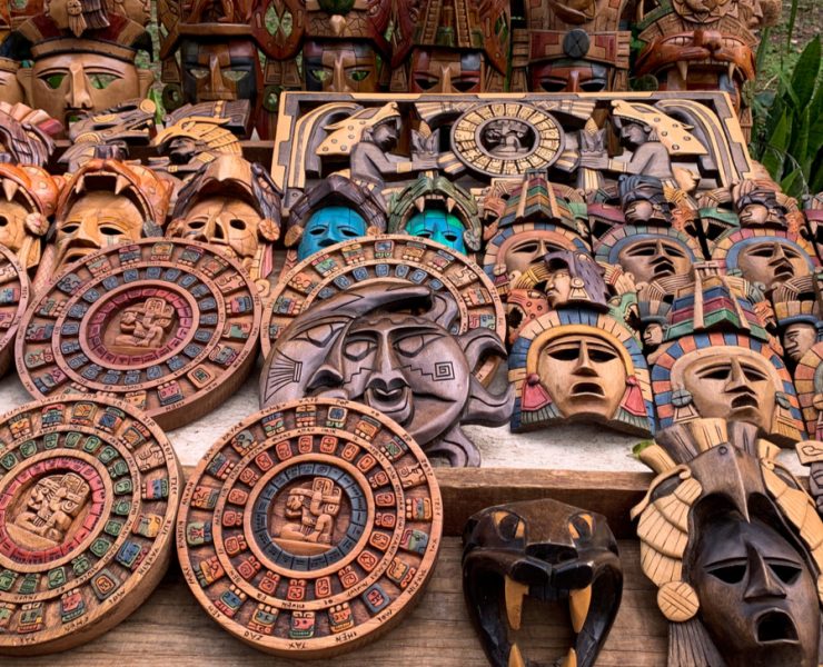 Dónde encontrar artesanías hechas por mayas en Mérida