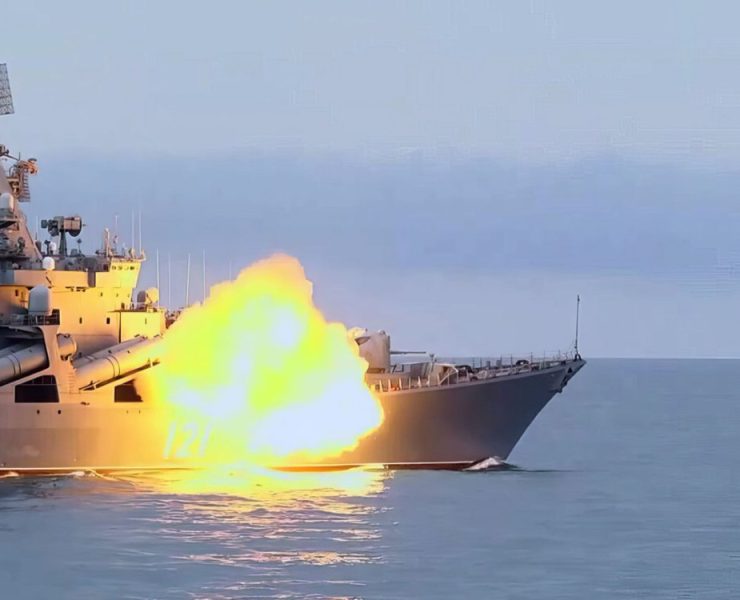 Barco Ruso Dispara a Helicóptero Alemán: ¿Inicia la Guerra?