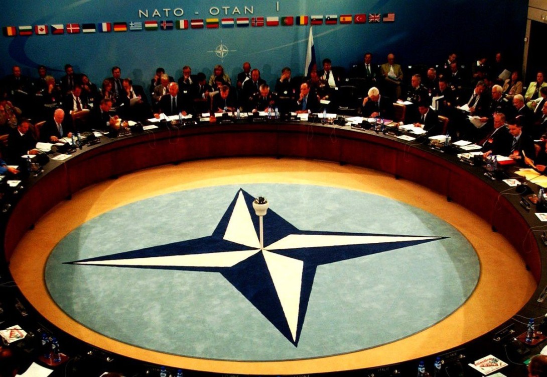 Propuesta de Zelenski para acabar la guerra: La OTAN y su respuesta