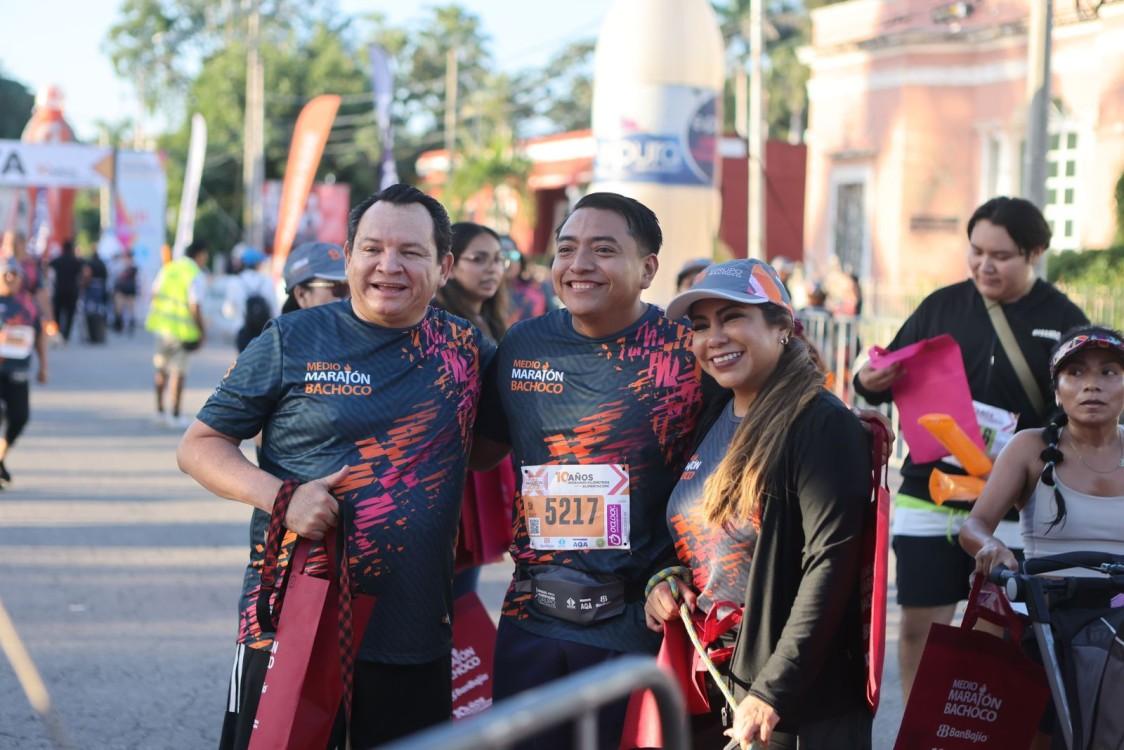 Compromiso Deportivo y Solidario en el Medio Maratón Bachoco 2024