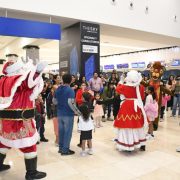 Aeropuerto de Mérida inicia festividades navideñas
