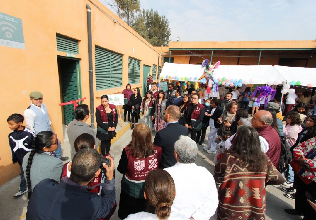 “Letras sin fronteras”: un puente cultural para migrantes en la CDMX