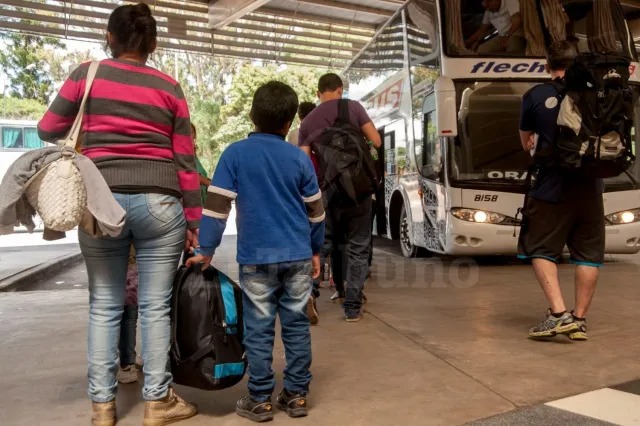 ¿Cómo tramitar permiso de viaje para menores en Mérida?