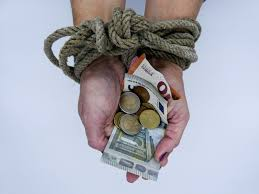 ¿Qué es la violencia económica?