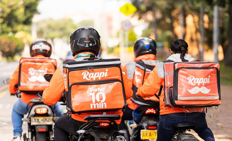 Repartidores de plataforma tendrán seguro social