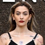 ¡La hija de Michael Jackson comprometida! Todos los detalles aquí