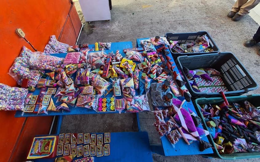 Persiste venta ilegal de pirotecnia en Ciudad del Carmen