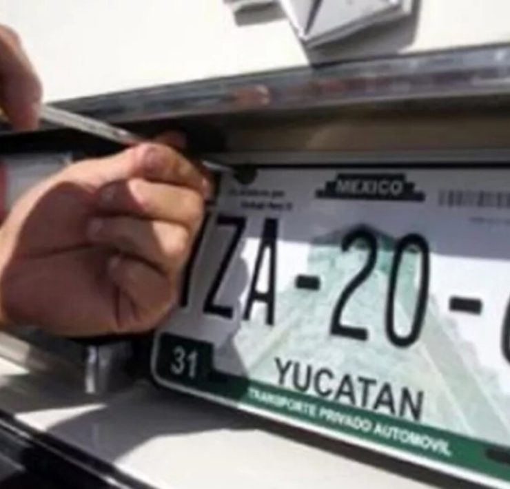 Precio de las placas de auto en Yucatán 2025